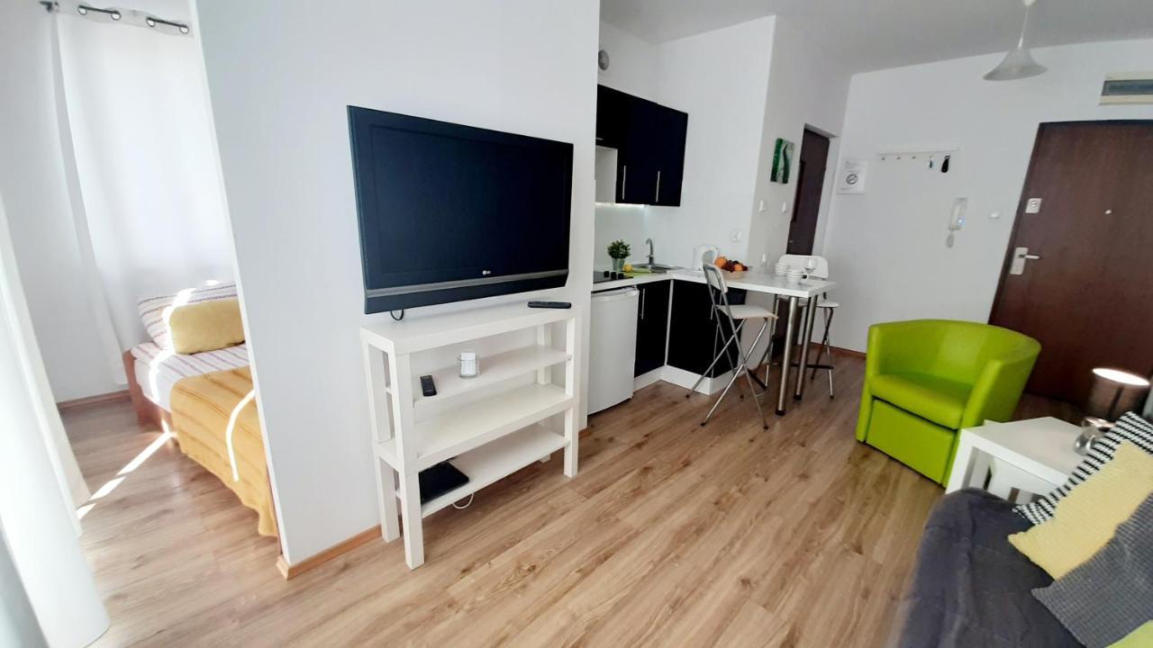 Apartament Z Balkonem I Bezplatnym Parkingiem Gdaňsk Exteriér fotografie