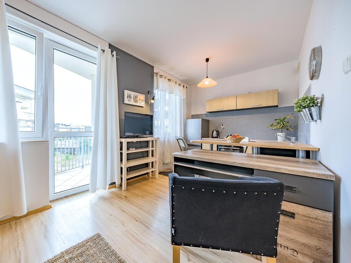Apartament Z Balkonem I Bezplatnym Parkingiem Gdaňsk Exteriér fotografie
